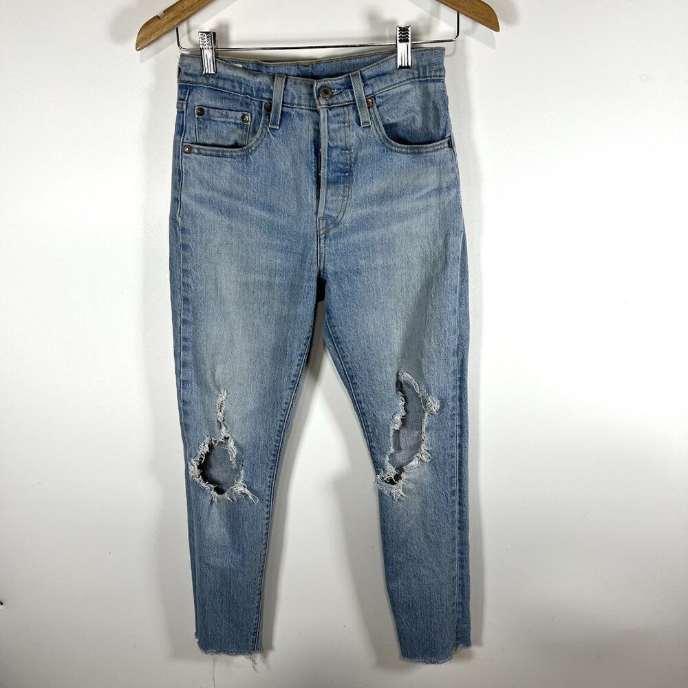 Levi's 501 Jeans Thrashed 25x30 Blue Light Wash Premium Denim Classic Distressed